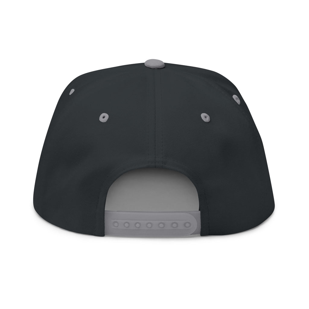 Embroidered Flat Bill Cap — 'PEPPER NO CU DOS OTHERS E REFRESCO' Statement Snapback