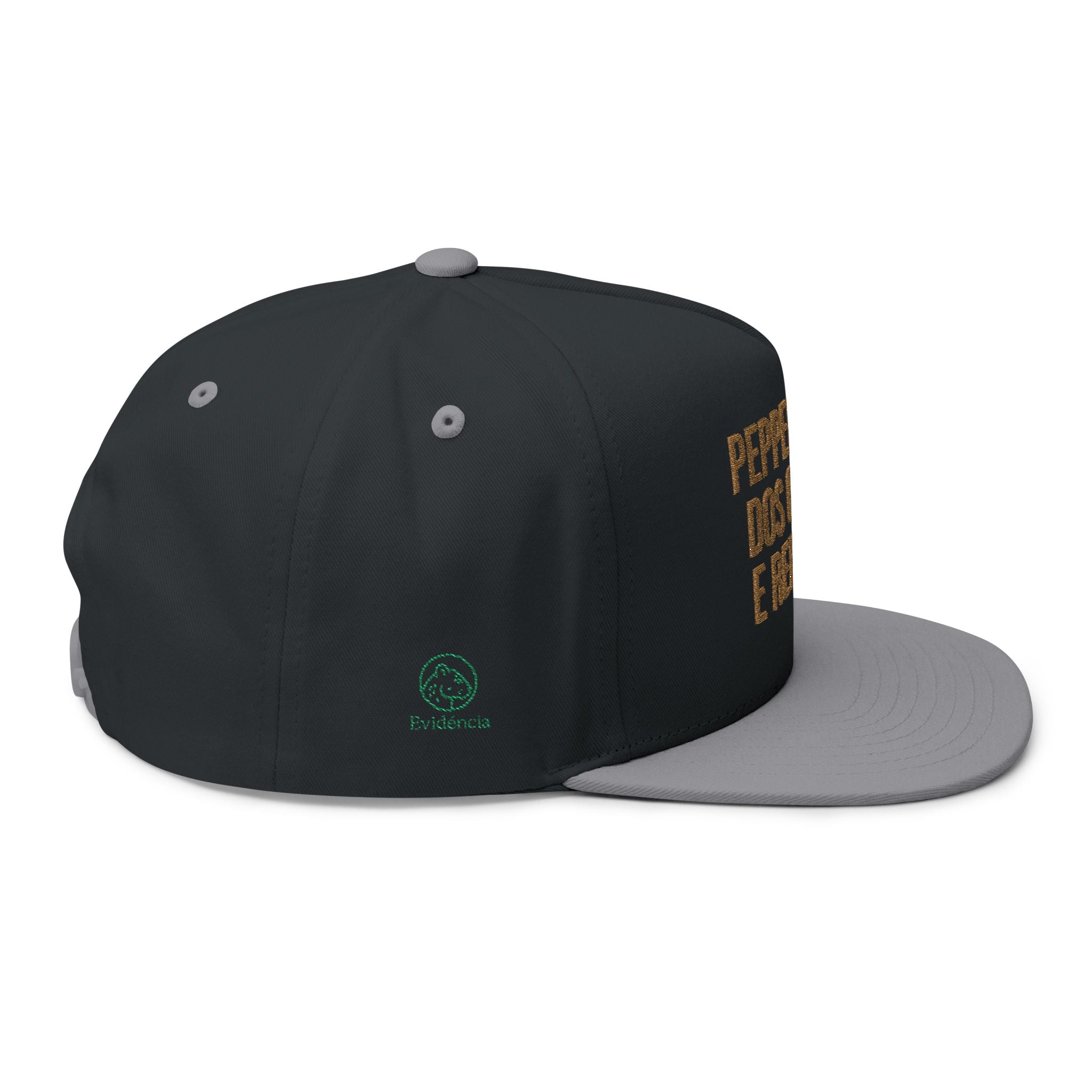 Embroidered Flat Bill Cap — 'PEPPER NO CU DOS OTHERS E REFRESCO' Statement Snapback